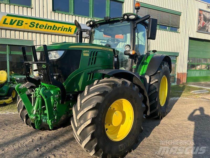 John Deere 6215R Tractoare