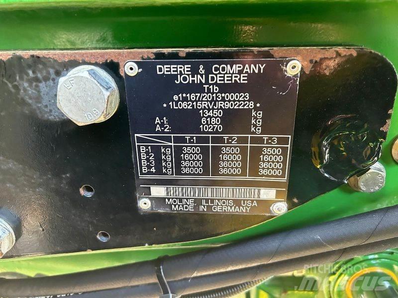 John Deere 6215R Tractoare