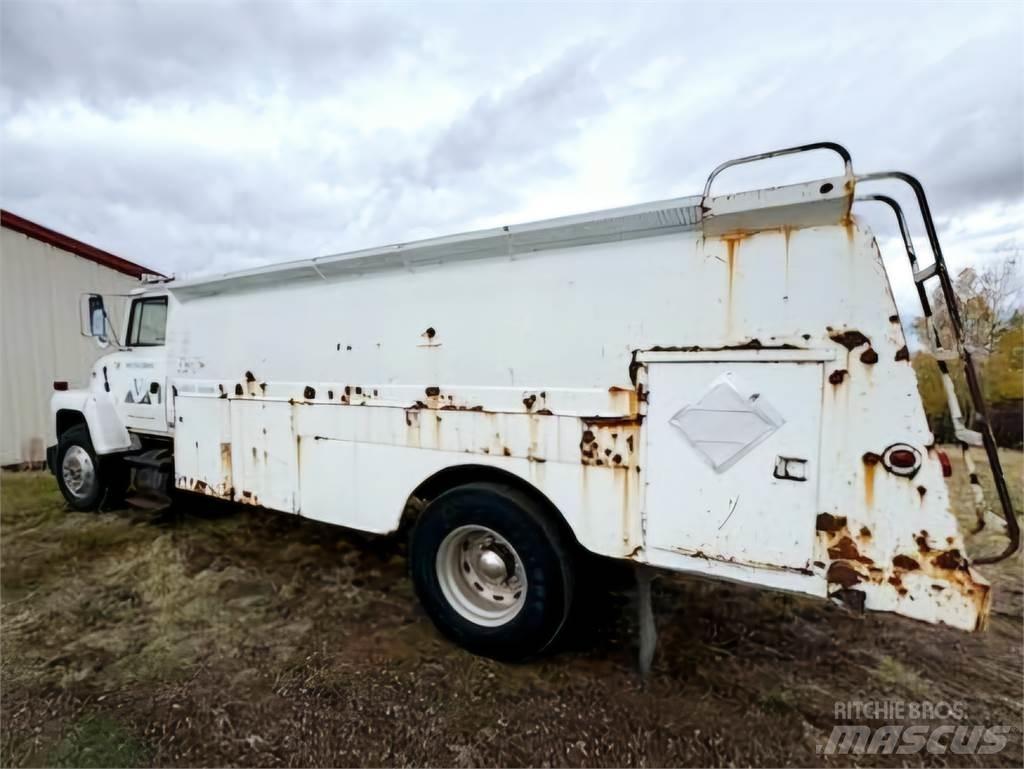 Ford LN8000 Altele