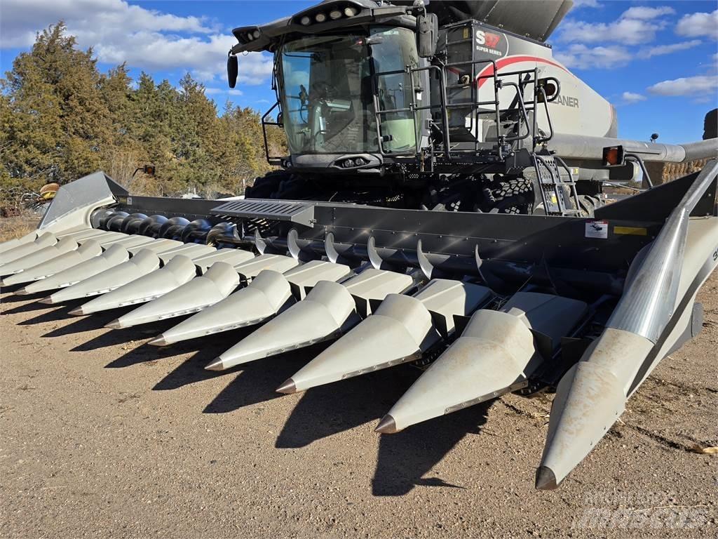 Gleaner 3000 Combine de secerat