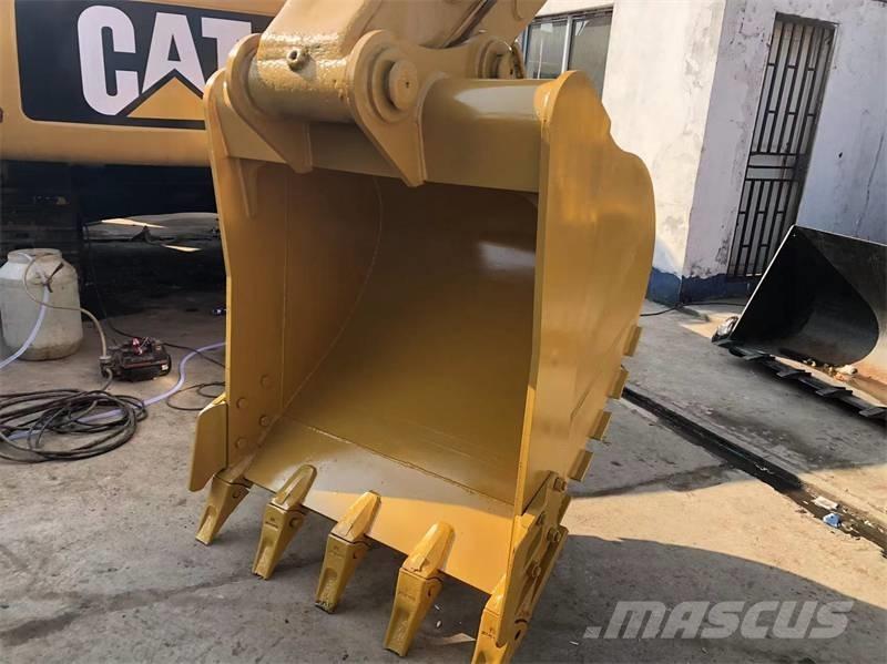 CAT 320 B L Excavatoare pe șenile
