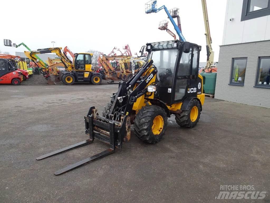 JCB 403 Incarcator pe pneuri