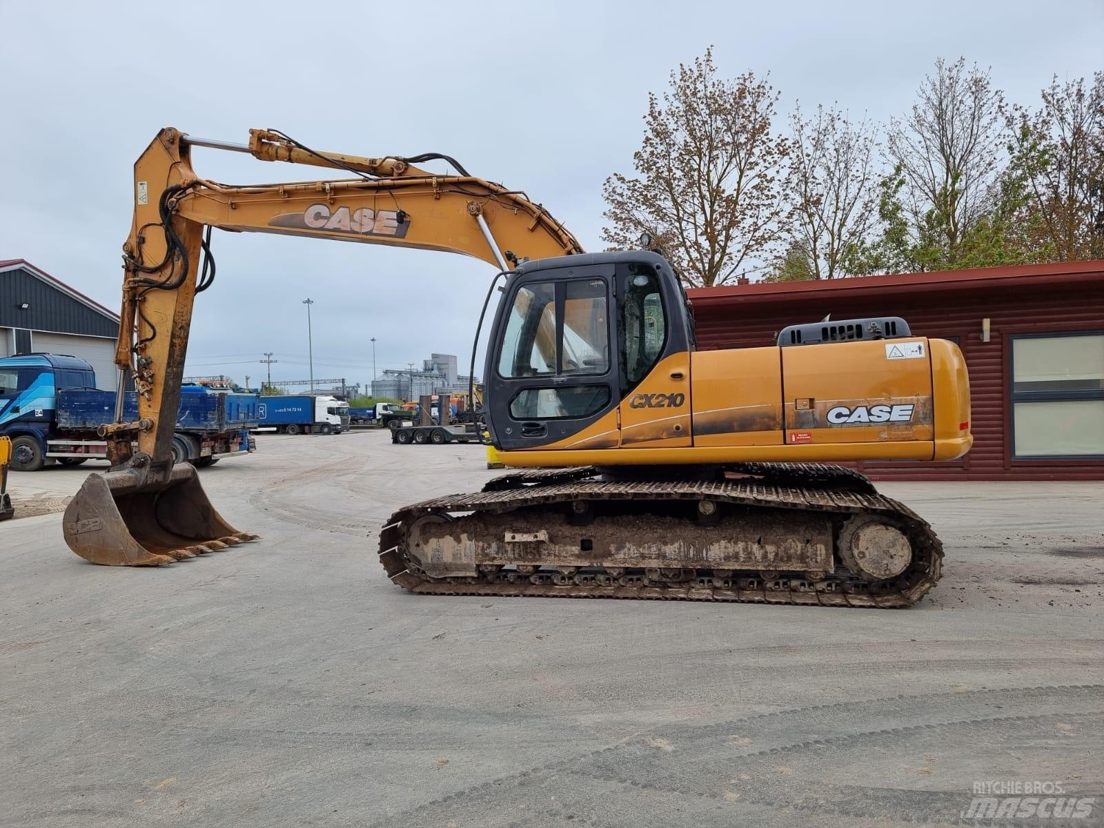 CASE CX 210 LC Excavatoare pe șenile
