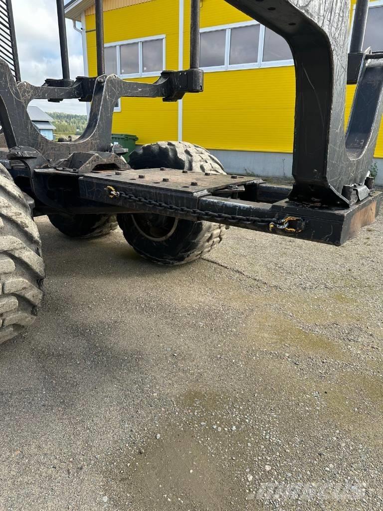 Komatsu 875 Transportoare