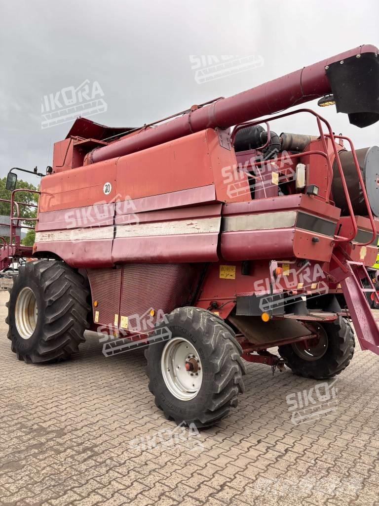 Case IH 2388 Combine de secerat