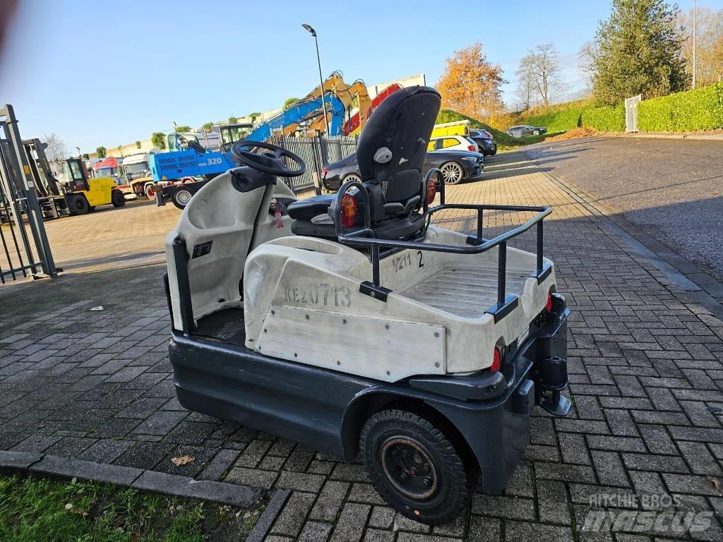 Still R 06 Tractoare compacte