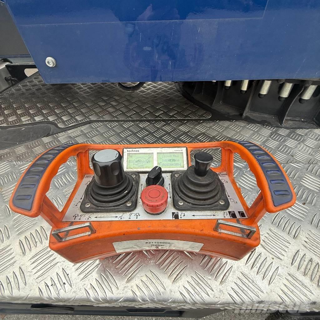 Böcker AHK 36/2400 Alte macarale