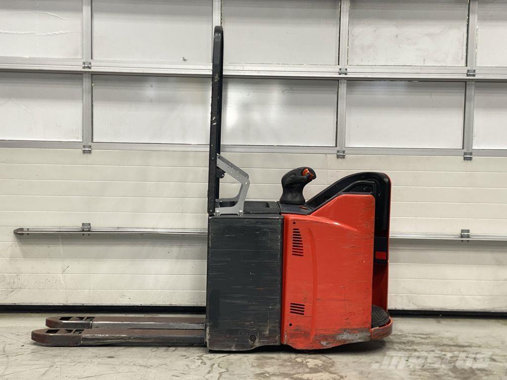 Linde T20SP Transpaleta cu platforma