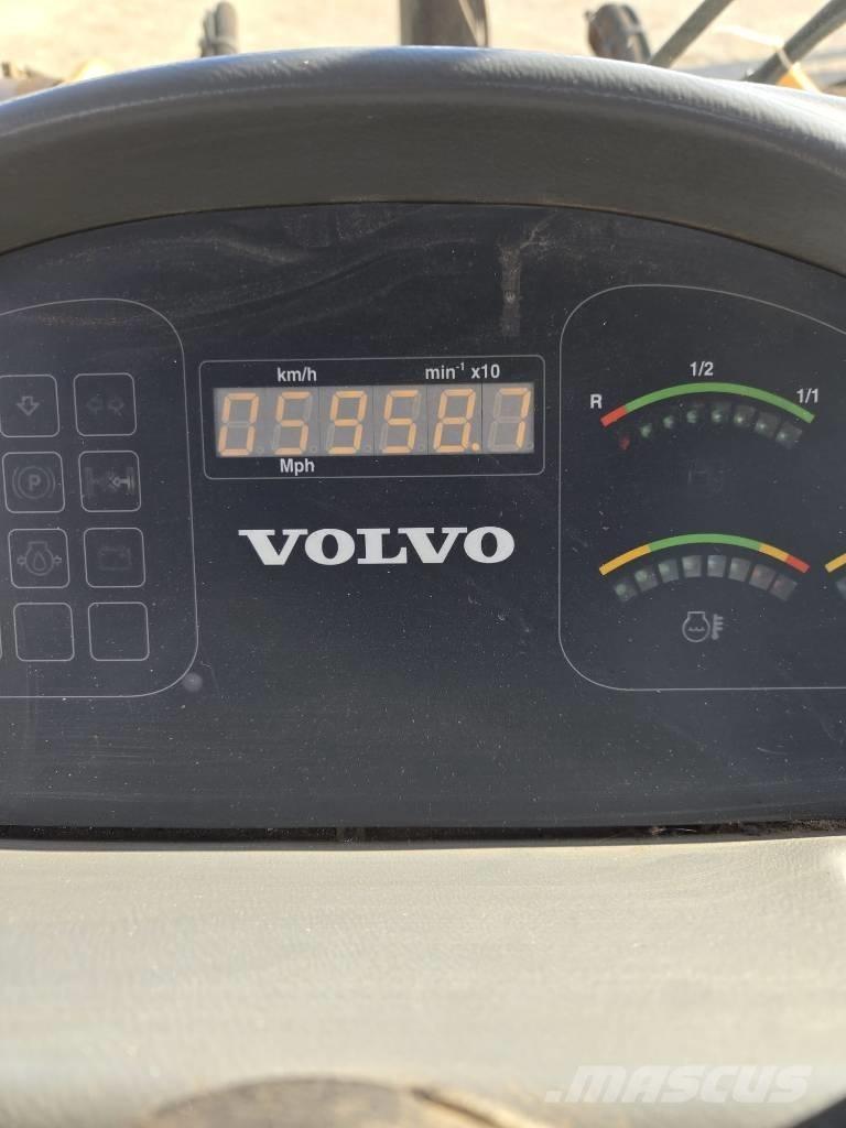 Volvo L 40 B TP Incarcator pe pneuri