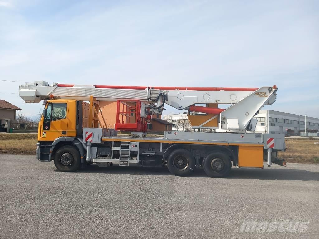 Pagliero J340TA Platforme aeriene montate pe camion