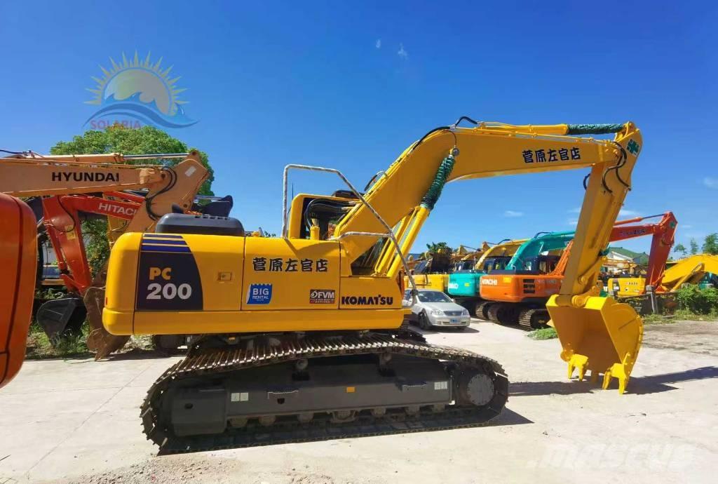 Komatsu PC 200-8 Excavatoare pe șenile
