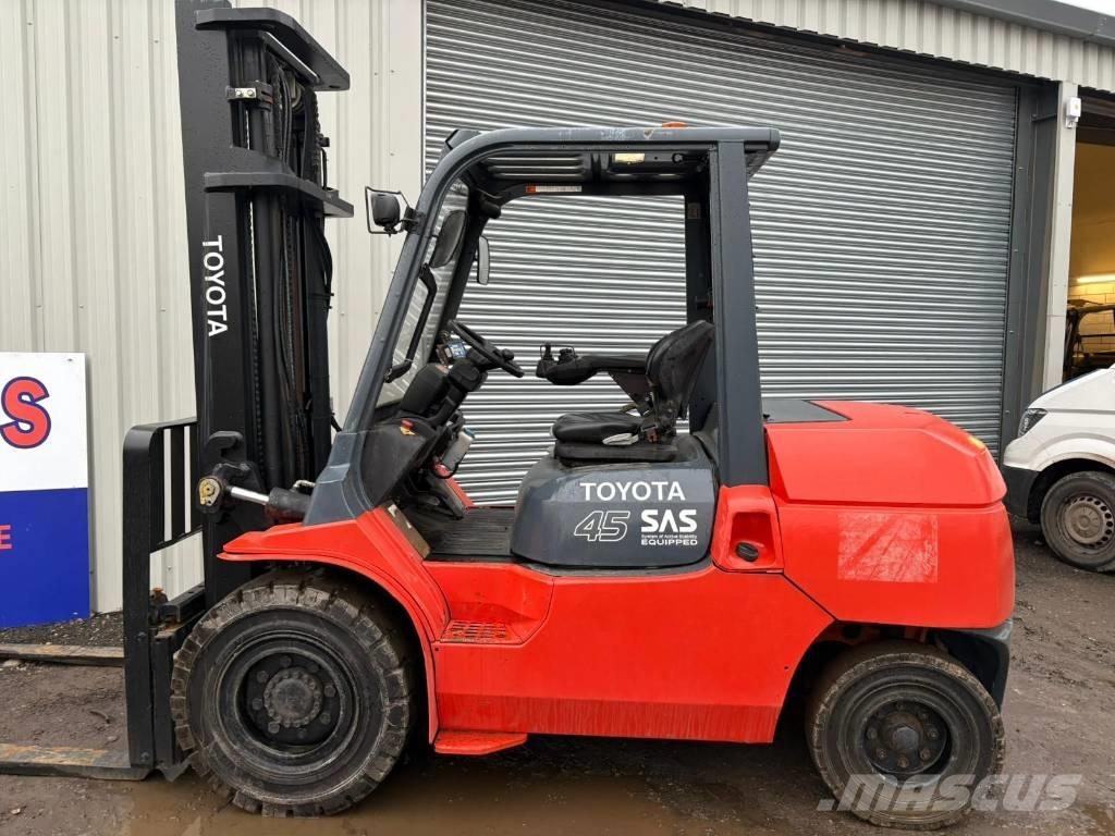 Toyota 7 FD 40 Stivuitor diesel