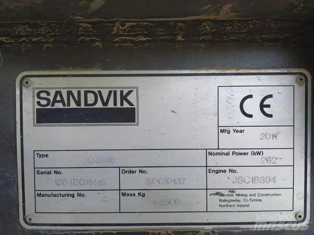Sandvik QJ330 Concasoare mobile