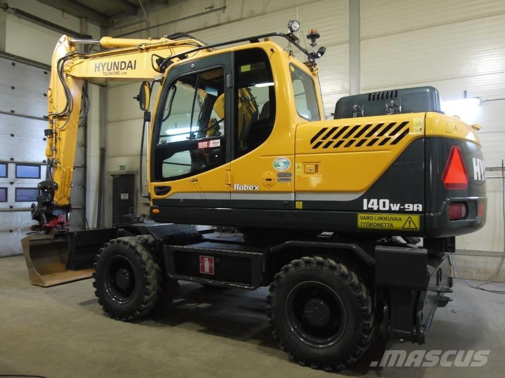 Hyundai R 140 W-9A Excavatoare cu roti