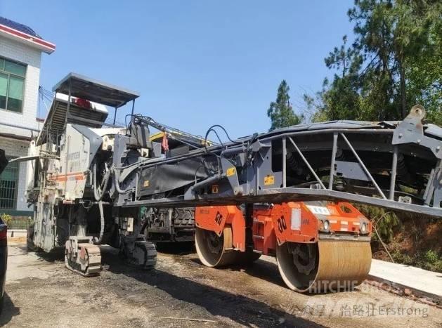 Wirtgen W2000 Utilaje asfalt cu freze reci