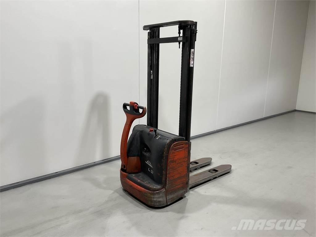 Linde L12 Transpaleti autopropulsanti