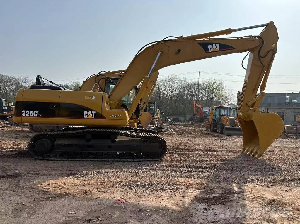 CAT 325CL Excavatoare pe șenile
