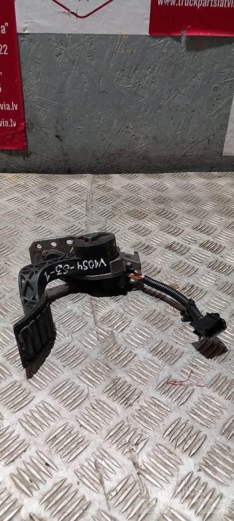 Volvo FH 12  20488271 Cabine si interior
