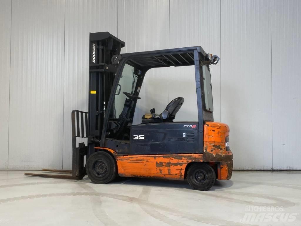 Doosan B35X-5 Stivuitor electric
