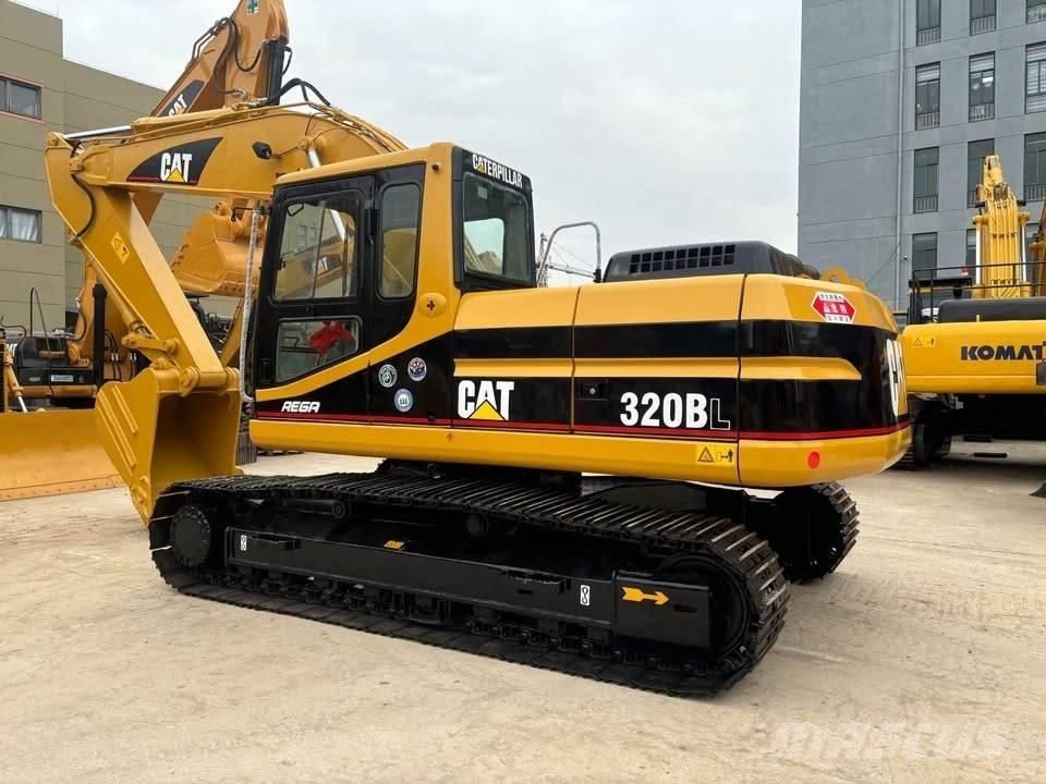 CAT 320 B L Excavatoare pe șenile
