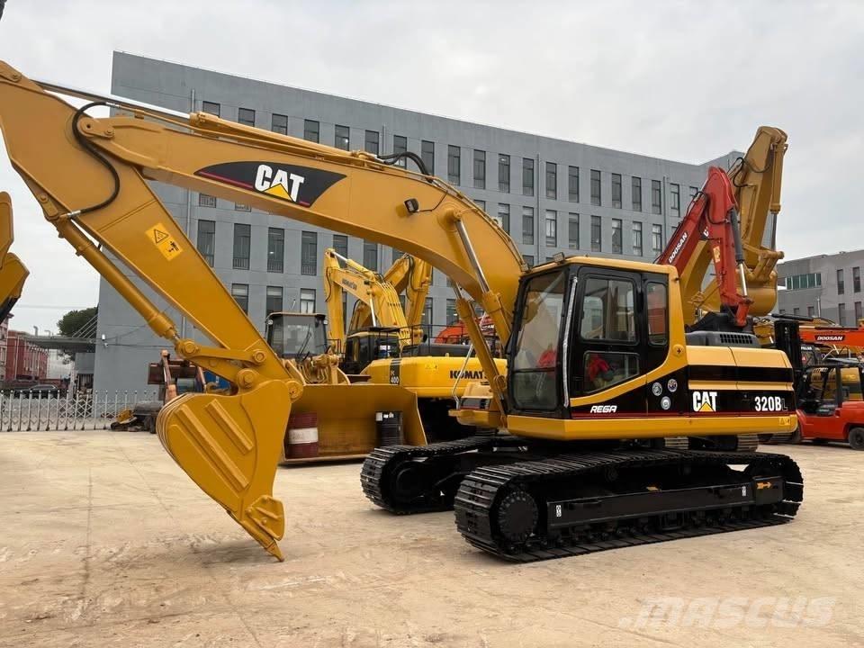 CAT 320 B L Excavatoare pe șenile
