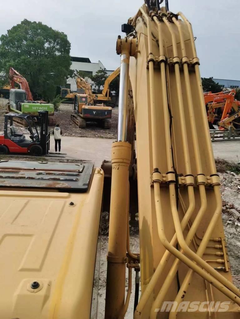 Komatsu PC 400-7 Excavatoare pe șenile
