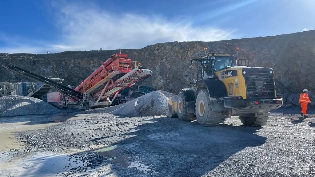 Komatsu WA480 Incarcator pe pneuri