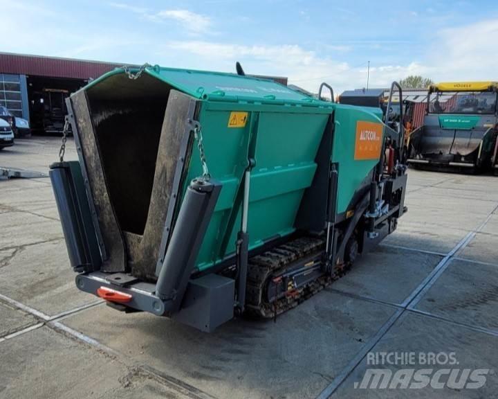 Vögele SUPER 800 Pavatoare asfalt