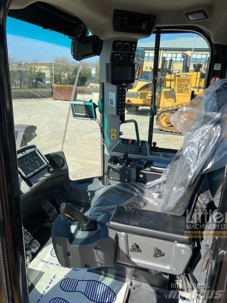 CAT 966 M Incarcator pe pneuri