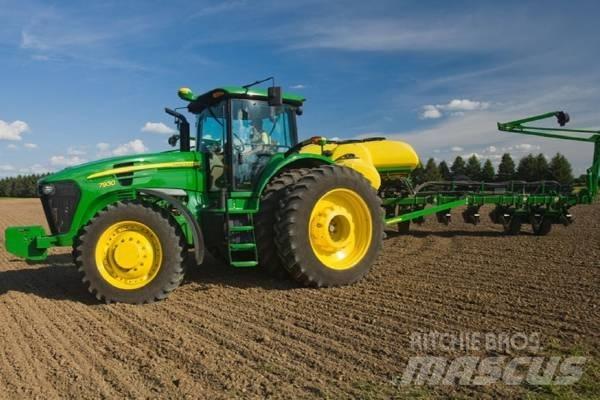 John Deere JD7930 Tractoare
