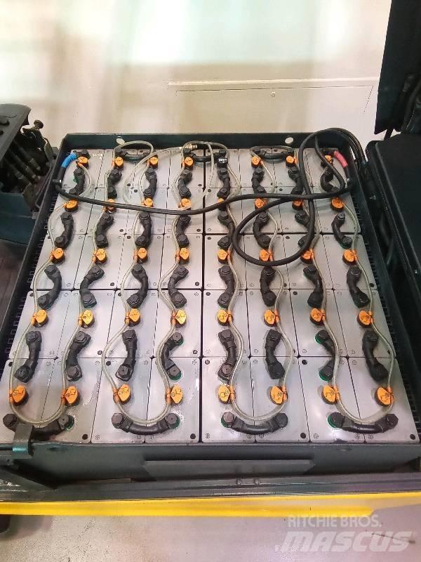 OM XE 50 Stivuitor electric