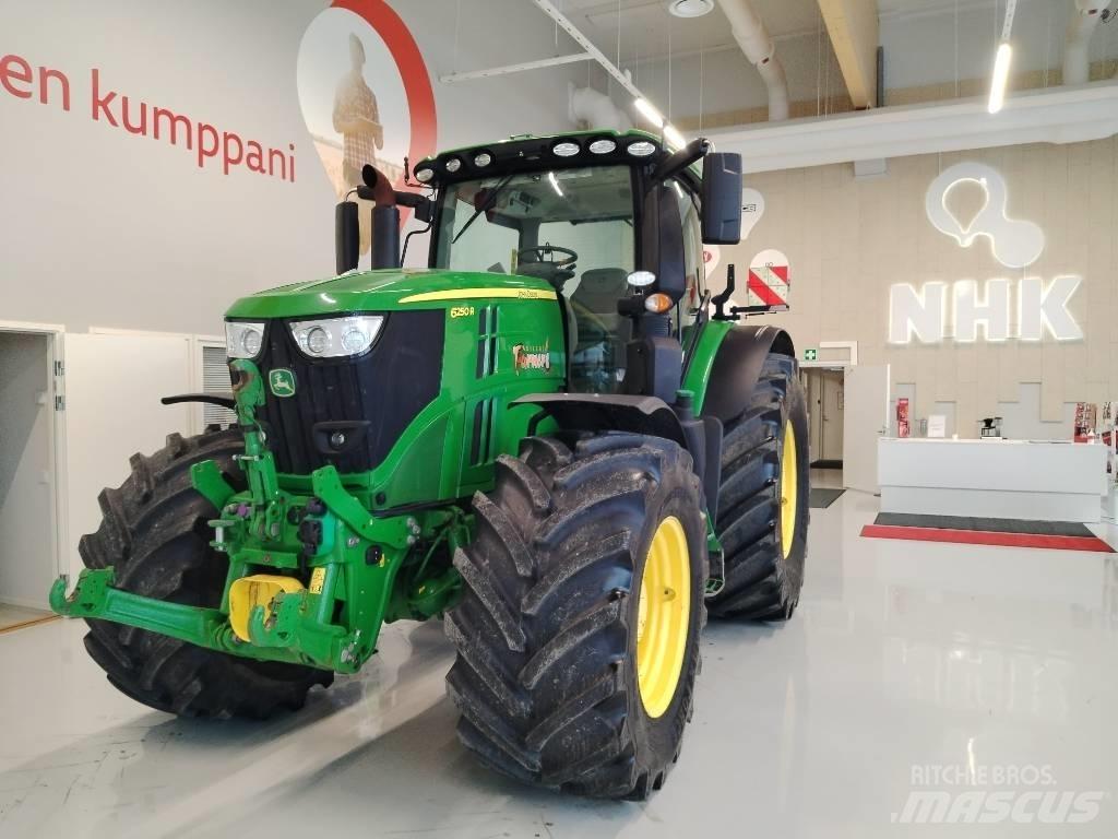 John Deere 6250 R Tractoare