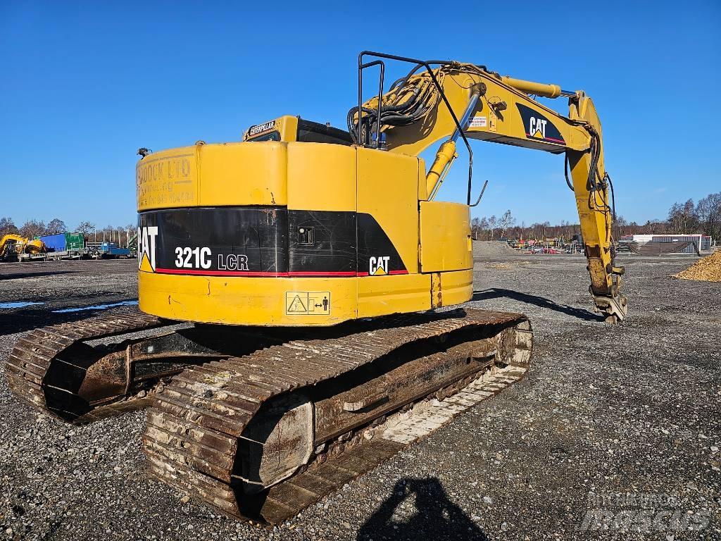 CAT 321C Excavatoare pe șenile
