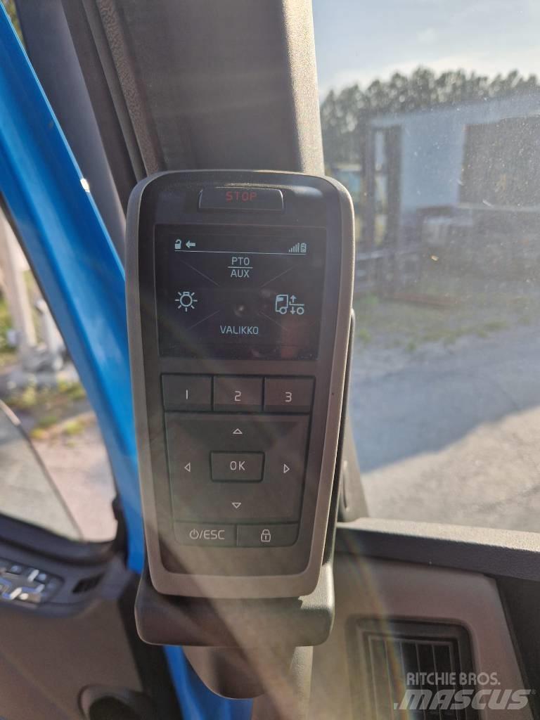 Volvo FM500 6X2*4 Camion cabina sasiu
