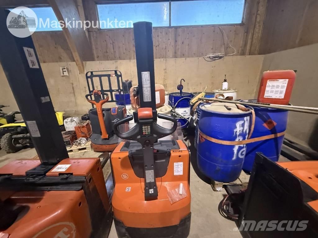 Toyota BT SWE 80 L Stivuitor electric