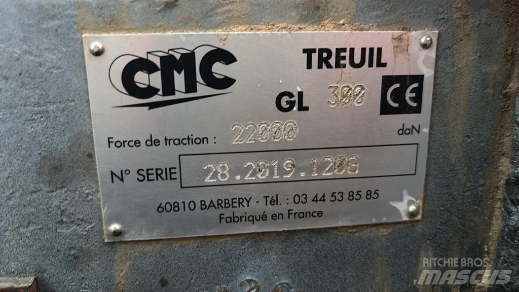 CAT 525 D Utilaje de manevrarea a bustenilor