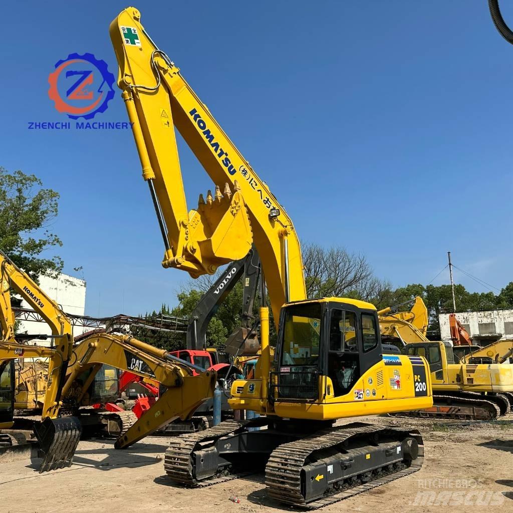 Komatsu PC 200 Excavatoare pe șenile
