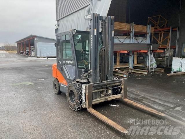 Doosan D35C-7 Stivuitor diesel