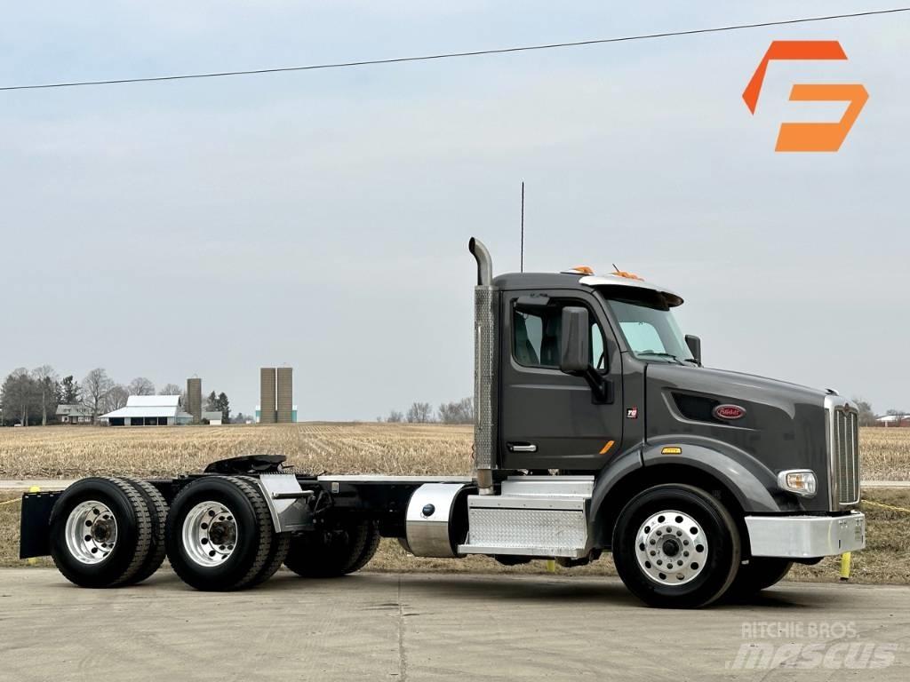 Peterbilt 567 Autotractoare