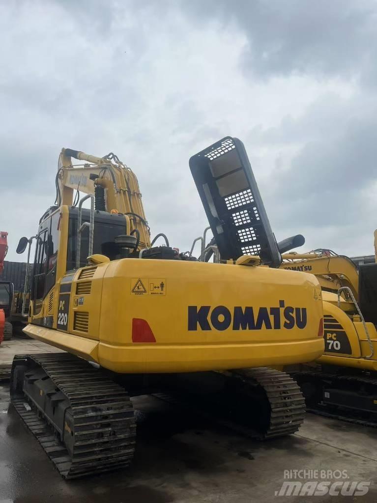 Komatsu PC 220-8 Excavatoare pe șenile

