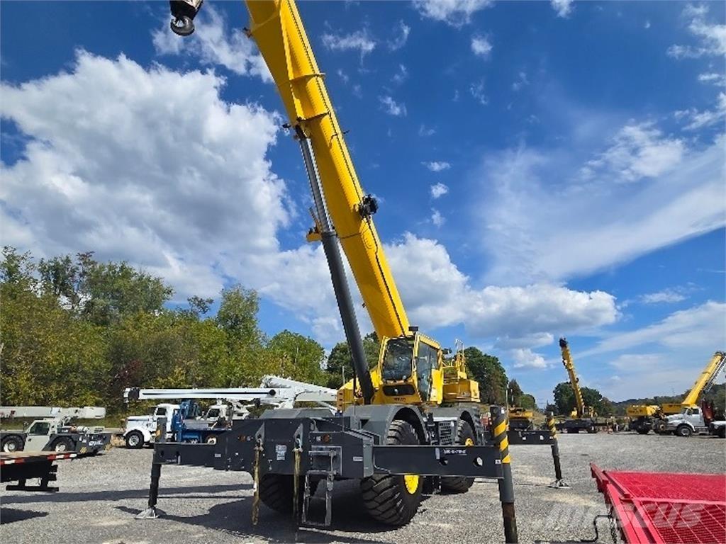Grove GRT8100 Macara teren accidentat