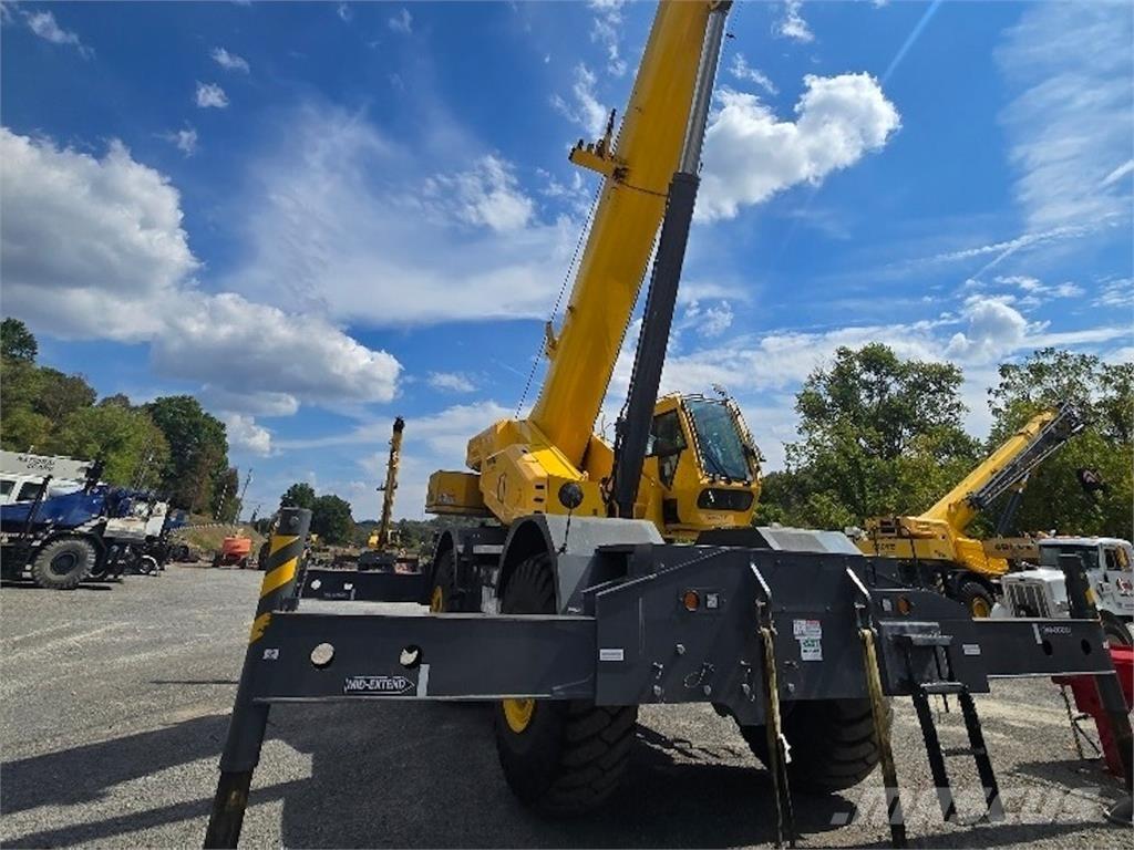 Grove GRT8100 Macara teren accidentat