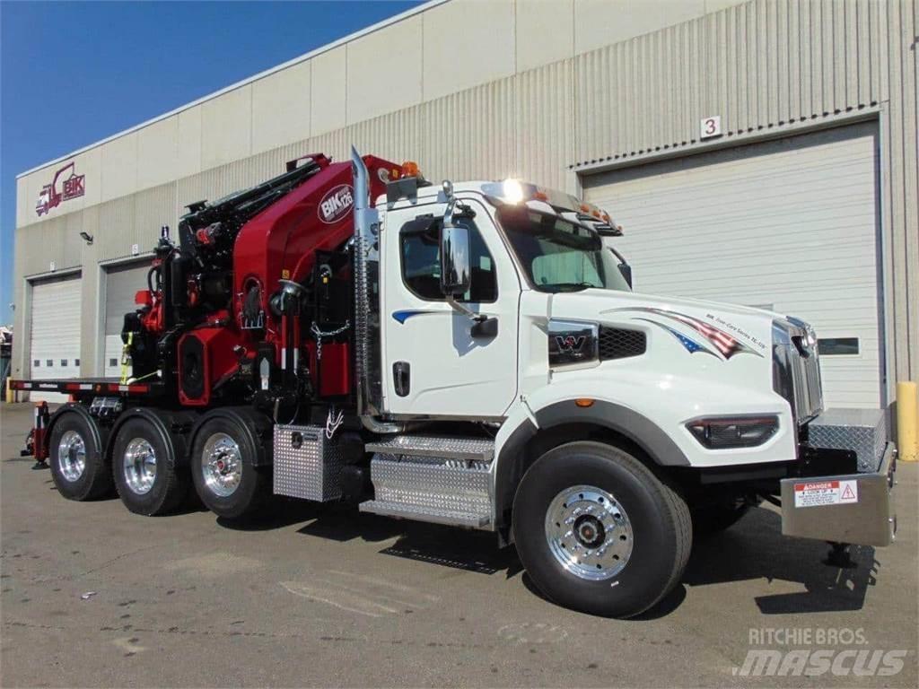 BIK TC-126 Camioane cu macara