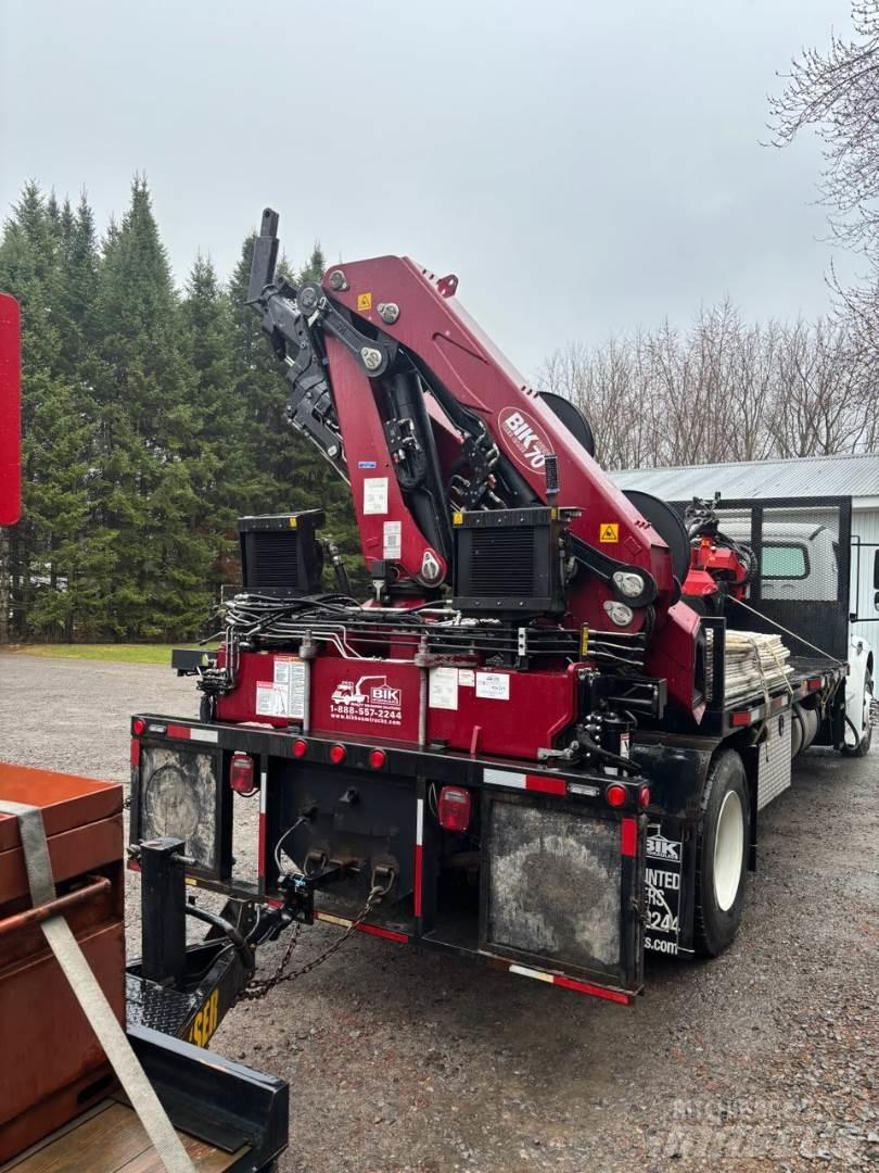 BIK TC-70 Alte macarale