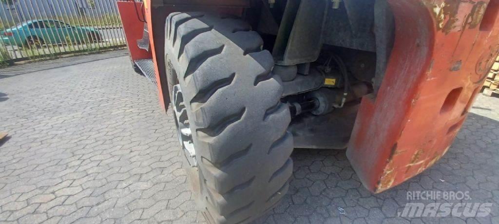 CVS Ferrari FH32 Stivuitor diesel