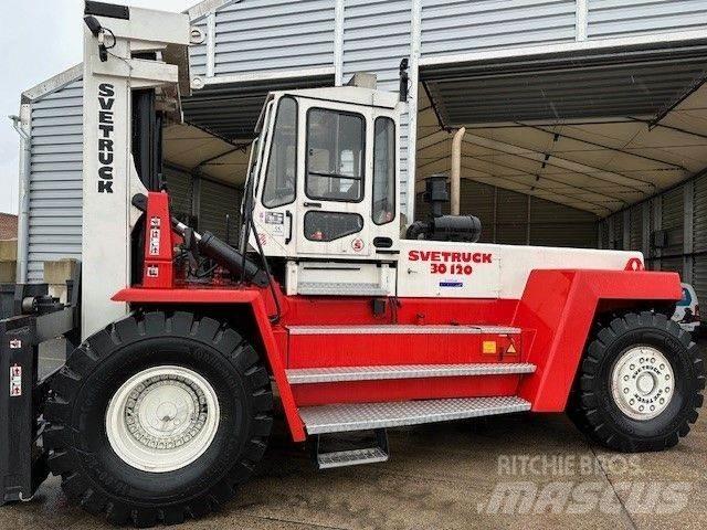 Svetruck 30120-46 Stivuitor diesel