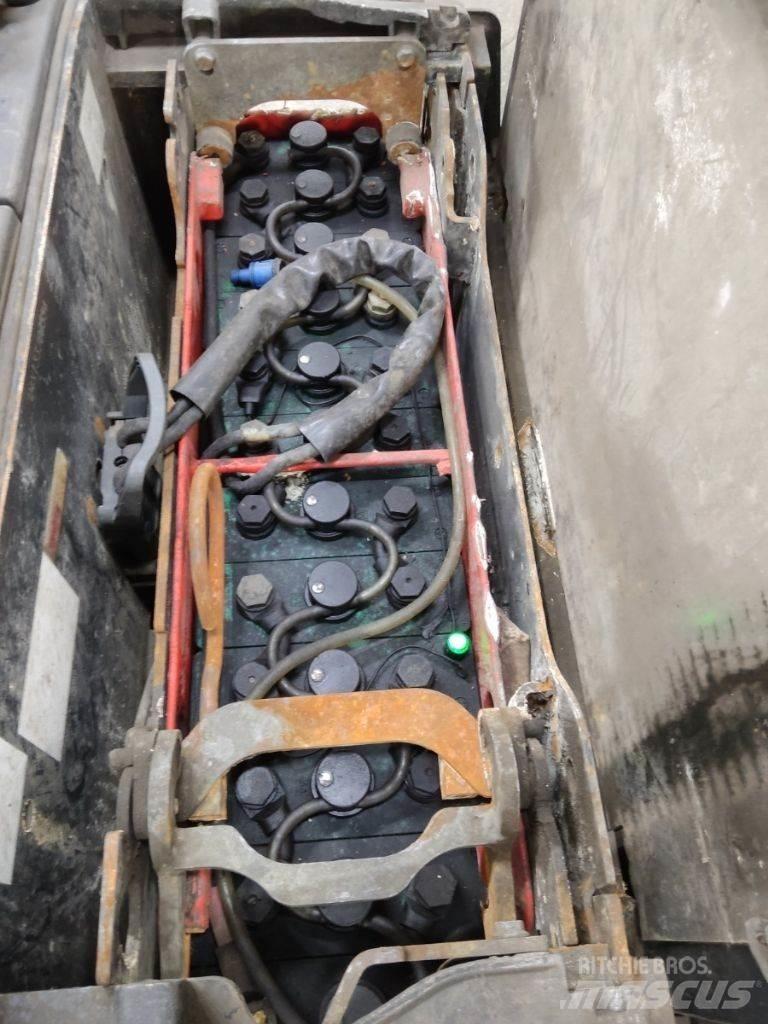 Linde D12P Transpaleta manuala