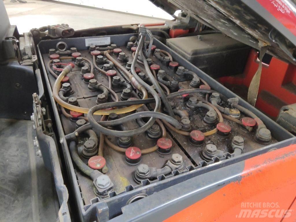 Linde E16C-02 Stivuitor electric