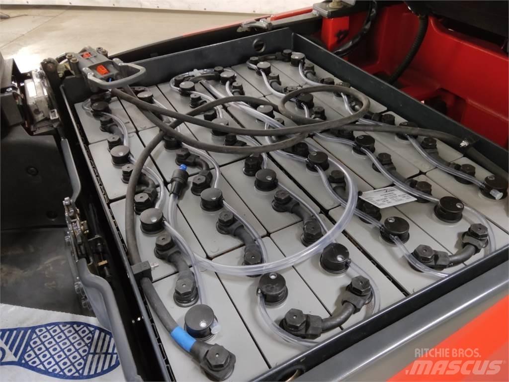 Linde E16PH-02 Stivuitor electric