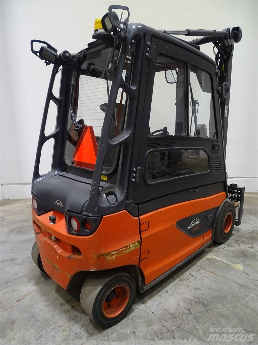 Linde E25L-01 Stivuitor electric